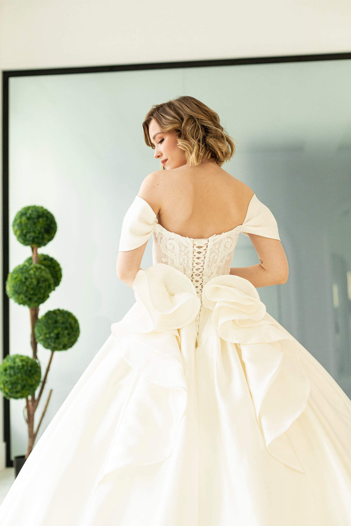 Magnolia Couture: Scabiosa
