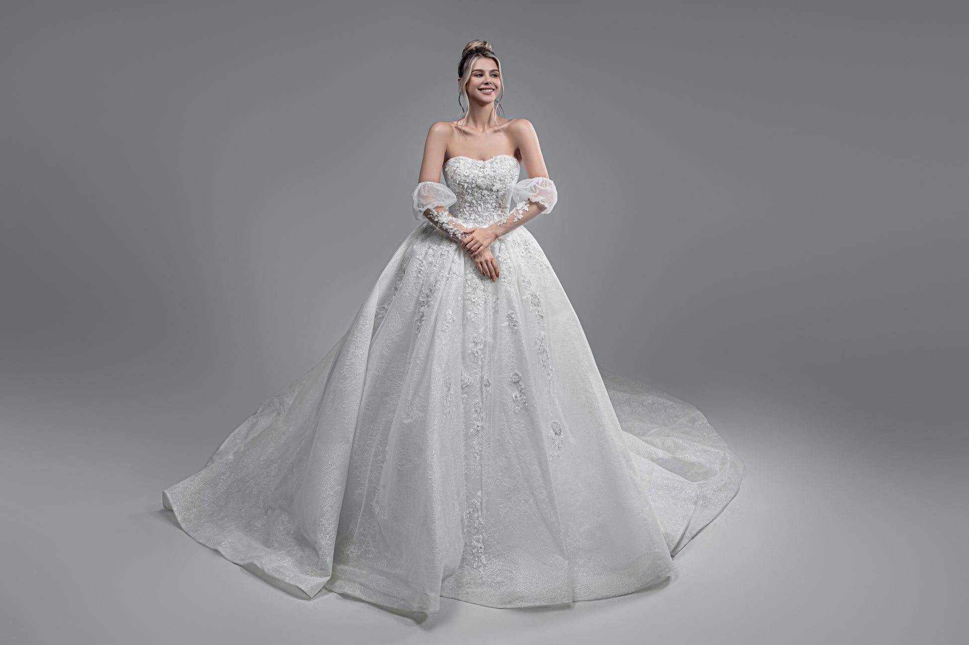 bridal acessories - bridal sleeves - bridal gloves - wedding gloves - puffy gloves 