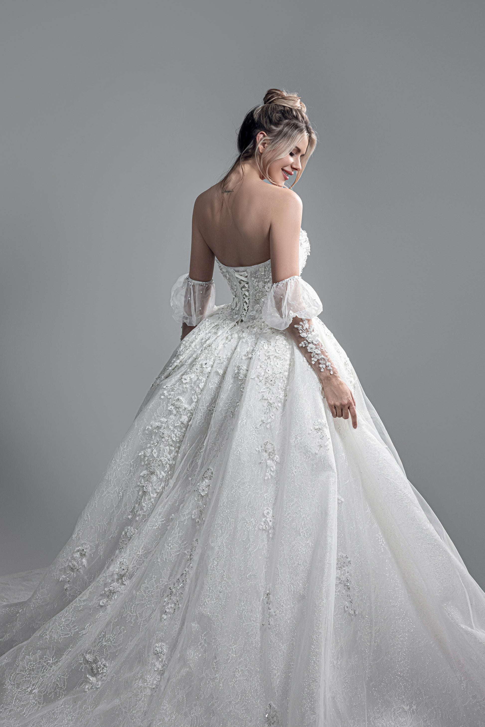 couture wedding dress - ballgown wedding dress - designer wedding dress - luxury wedding dress - elegant wedding dress - princess bridal gown - queen wedding gown 